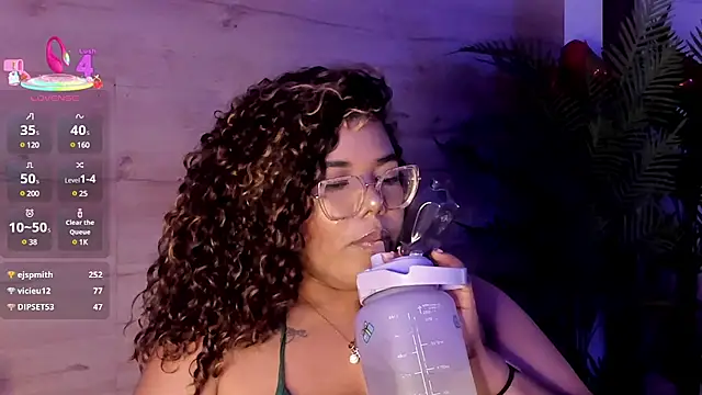  nickypurple  online show from 03/18/25, 03:10