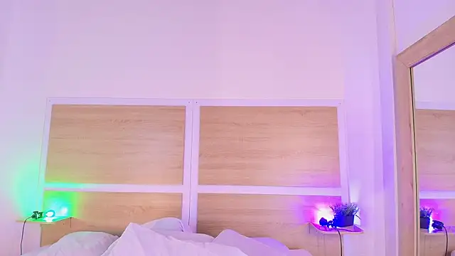  nickypurple  online show from 03/04/26, 07:09