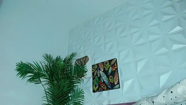 Hellen Sky online show from 11/26/25, 07:15