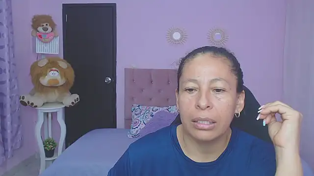 mature martina online show from 02/16/26, 07:32