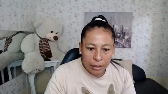 mature martina online show from 05/19/26, 09:54