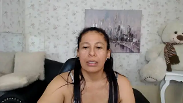 mature martina online show from 05/31/26, 01:07