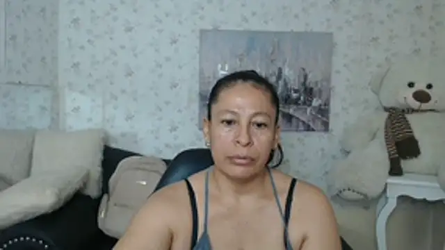 mature martina online show from 06/04/26, 10:49
