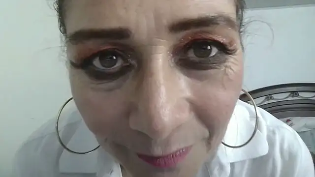 ruby-milf1 online show from 12/19/24, 03:51