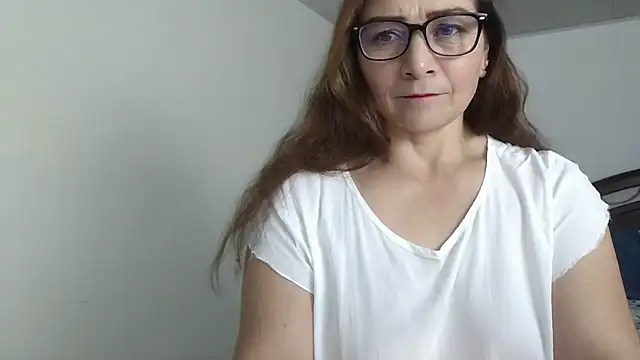 ruby-milf1 online show from 12/20/24, 10:22