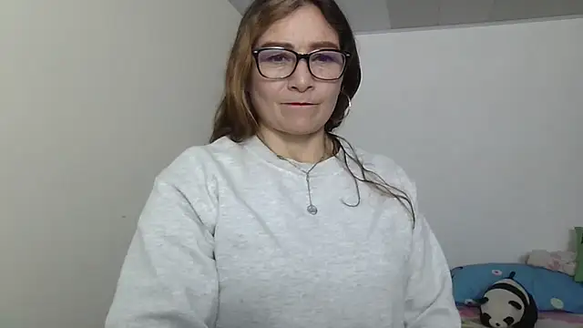 ruby-milf1 online show from 02/12/25, 07:35