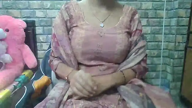 Sexy iknoor online show from 10/20/25, 04:35