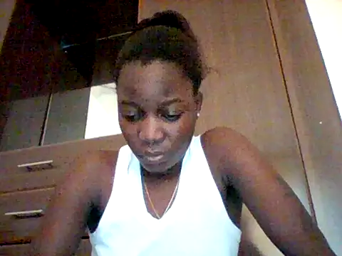 Alessandrajenna online show from 04/23/26, 12:29