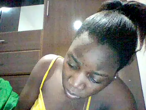 Alessandrajenna online show from 04/26/26, 03:48