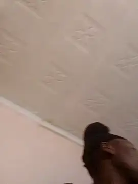 pretty-donna online show from 11/06/25, 06:03