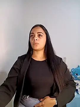 MEGAN X0XX online show from 12/25/24, 05:48