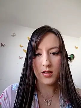 Snapshot of Belly_Rosse chatting on 05/01/26, 01:16 Belly Rosse online show from 05/01/26, 01:16