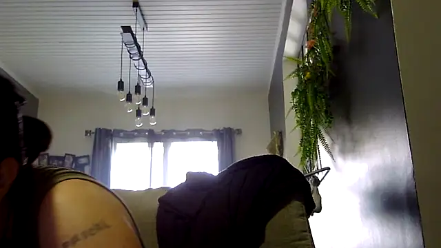 feline27 online show from 03/19/26, 11:47