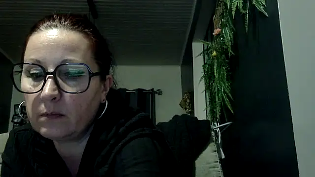 feline27 online show from 03/23/26, 08:35