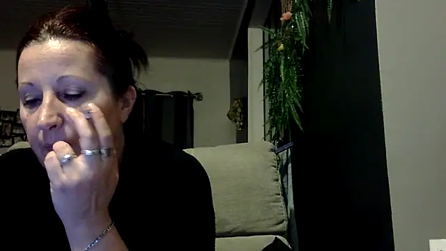 feline27 online show from 04/02/26, 07:22