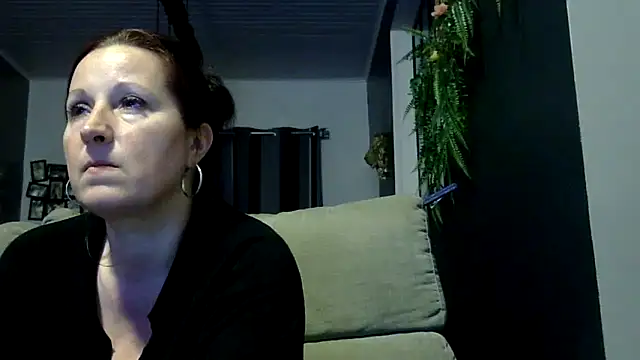 feline27 online show from 04/03/26, 08:07