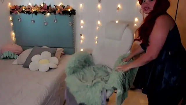 damn that booty online show from 12/18/25, 01:50