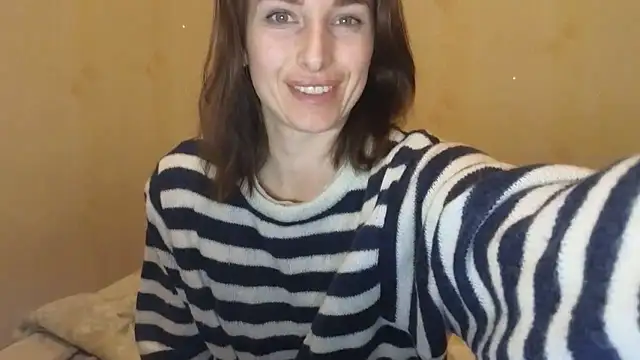 xx adrihanna xx online show from 03/17/26, 05:16