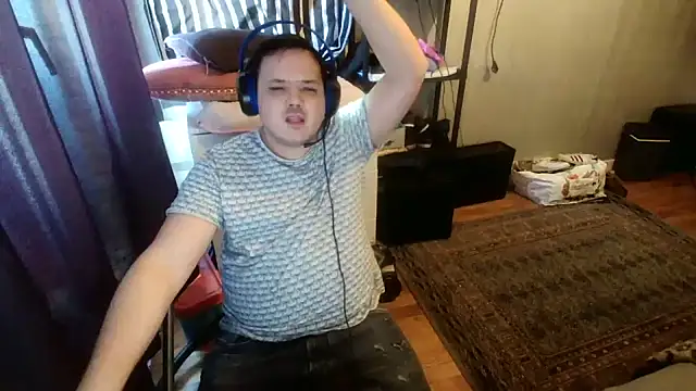 Snapshot of Bebemickey75 chatting on 02/02/25, 01:41 Bebemickey75 online show from 02/02/25, 01:41