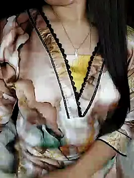 Snapshot of Sima--Roy chatting on 01/07/25, 06:14 Sima--Roy online show from 01/07/25, 06:14