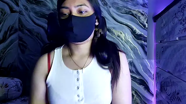 Snapshot of Sima--Roy chatting on 03/04/25, 09:32 Sima--Roy online show from 03/04/25, 09:32