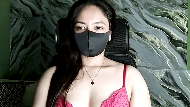 Snapshot of Sima--Roy chatting on 10/21/25, 06:41 Sima--Roy online show from 10/21/25, 06:41