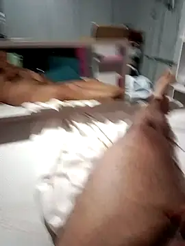 Snapshot of mijito30 chatting on 10/11/25, 03:21 mijito30 online show from 10/11/25, 03:21