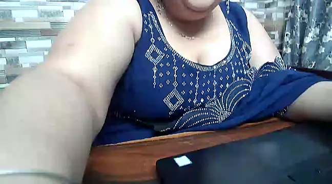 Snapshot of Sexy_raman_ chatting on 01/27/25, 04:52 Sexy raman online show from 01/27/25, 04:52