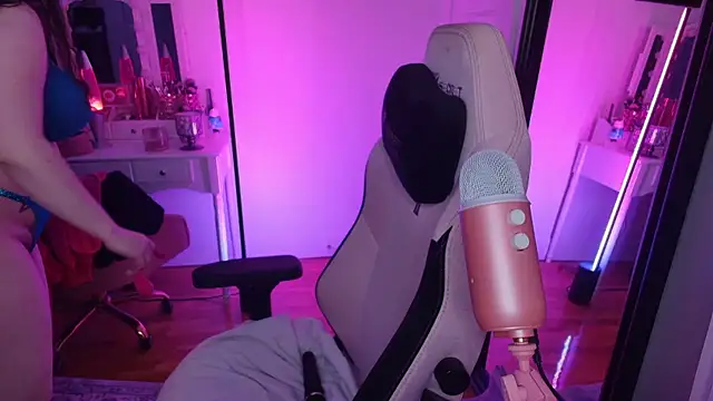 rachelbrooksxx online show from 01/18/26, 08:23