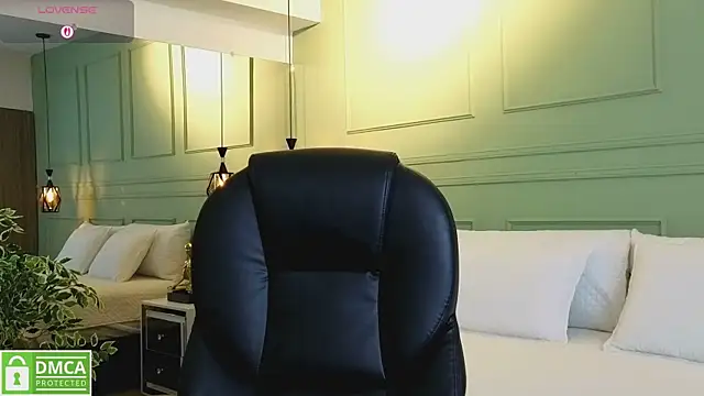 kataliina   online show from 11/14/25, 11:53