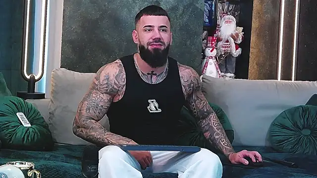 masterkingofmusclee online show from 12/27/24, 09:17