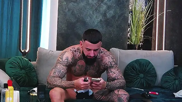 masterkingofmusclee online show from 02/05/25, 10:08