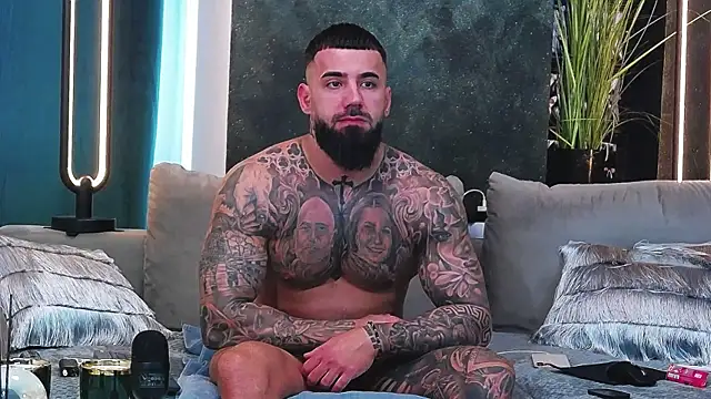 masterkingofmusclee online show from 02/13/25, 01:37