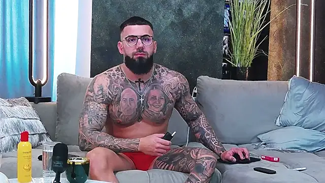 masterkingofmusclee online show from 03/19/25, 01:07