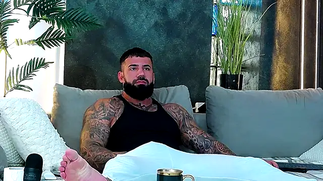 masterkingofmusclee online show from 09/12/25, 09:09