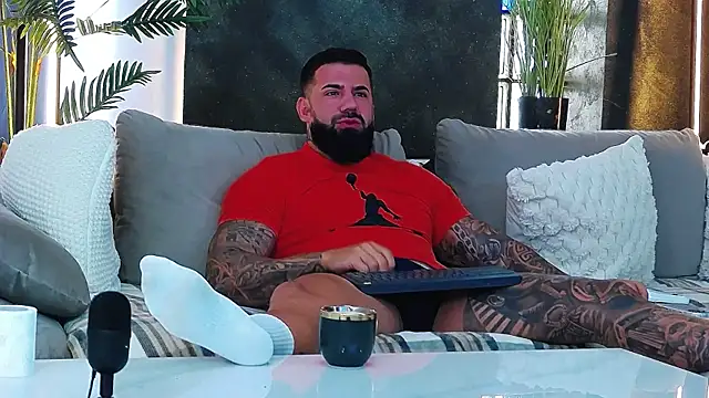 masterkingofmusclee online show from 09/25/25, 07:56