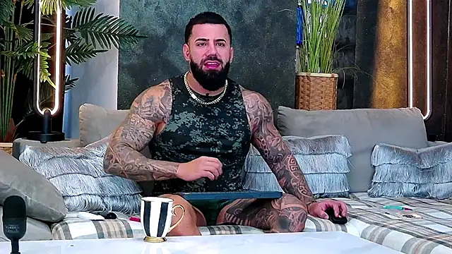 masterkingofmusclee online show from 11/20/25, 08:25