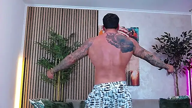 masterkingofmusclee online show from 05/18/26, 08:14