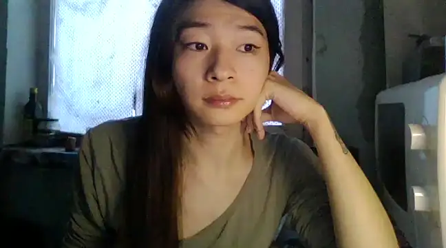 CarlyJoy online show from 03/01/25, 02:04