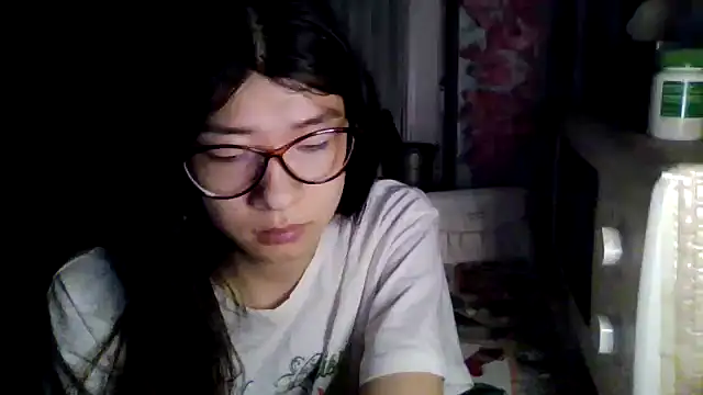 CarlyJoy online show from 03/18/26, 04:43