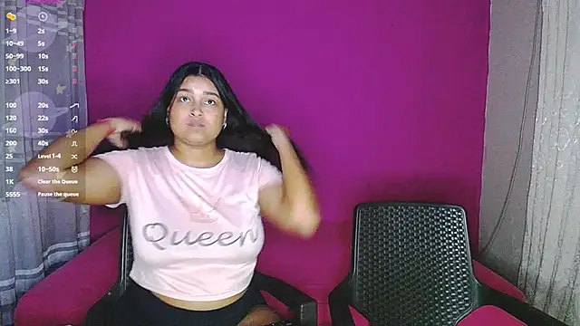 Snapshot of violeta_rous chatting on 03/12/25, 03:02 violeta rous online show from 03/12/25, 03:02