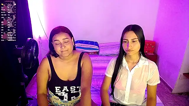 Snapshot of violeta_rous chatting on 11/07/25, 08:42 violeta rous online show from 11/07/25, 08:42