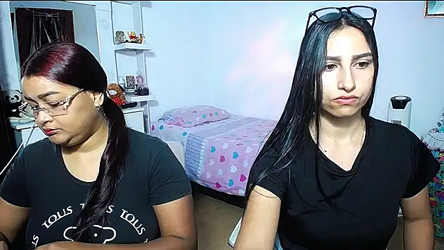 violeta rous online show from 02/17/26, 03:19