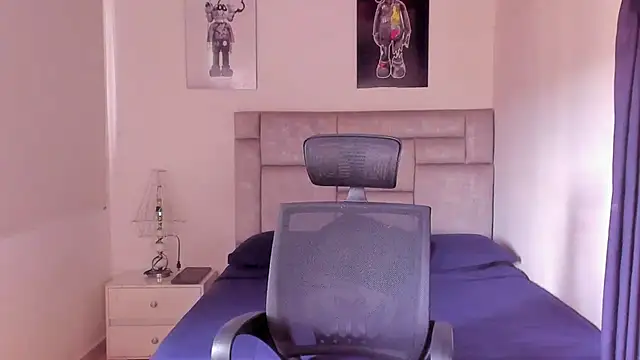 paul rogerr online show from 10/25/25, 03:18