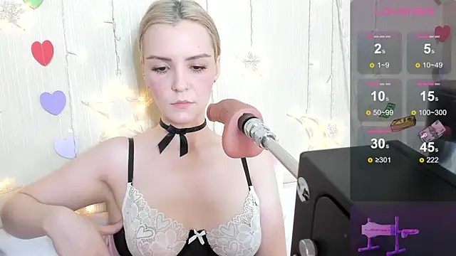 Kaya Devis online show from 09/20/25, 04:46