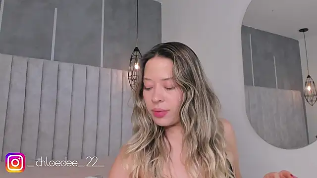 chloe d online show from 01/27/25, 02:46