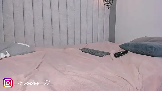 chloe d online show from 02/02/25, 05:59