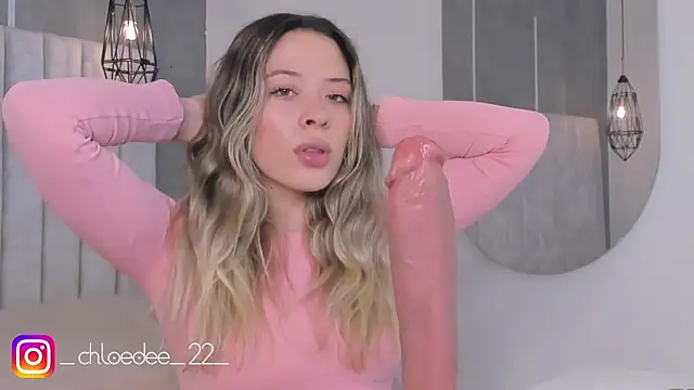 chloe d online show from 02/12/25, 02:43