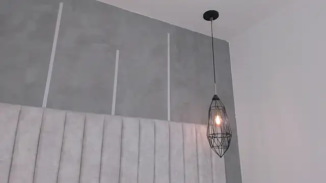 chloe d online show from 02/28/25, 12:31