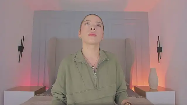 chloe d online show from 03/09/26, 12:09